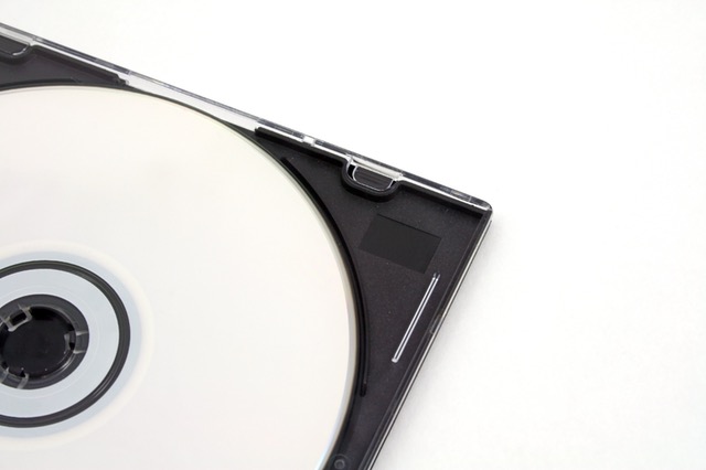USBメモリにCD/DVDのイメージ作成アプリをインストールする方法
